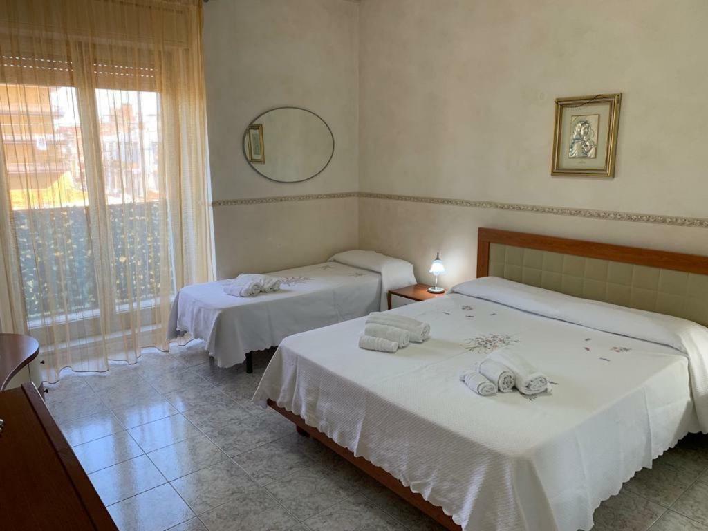 Playa Apartment Катанія Екстер'єр фото